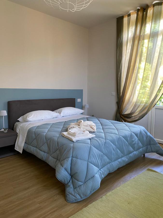 Casa Di Carlo Appartement Pallanza Buitenkant foto